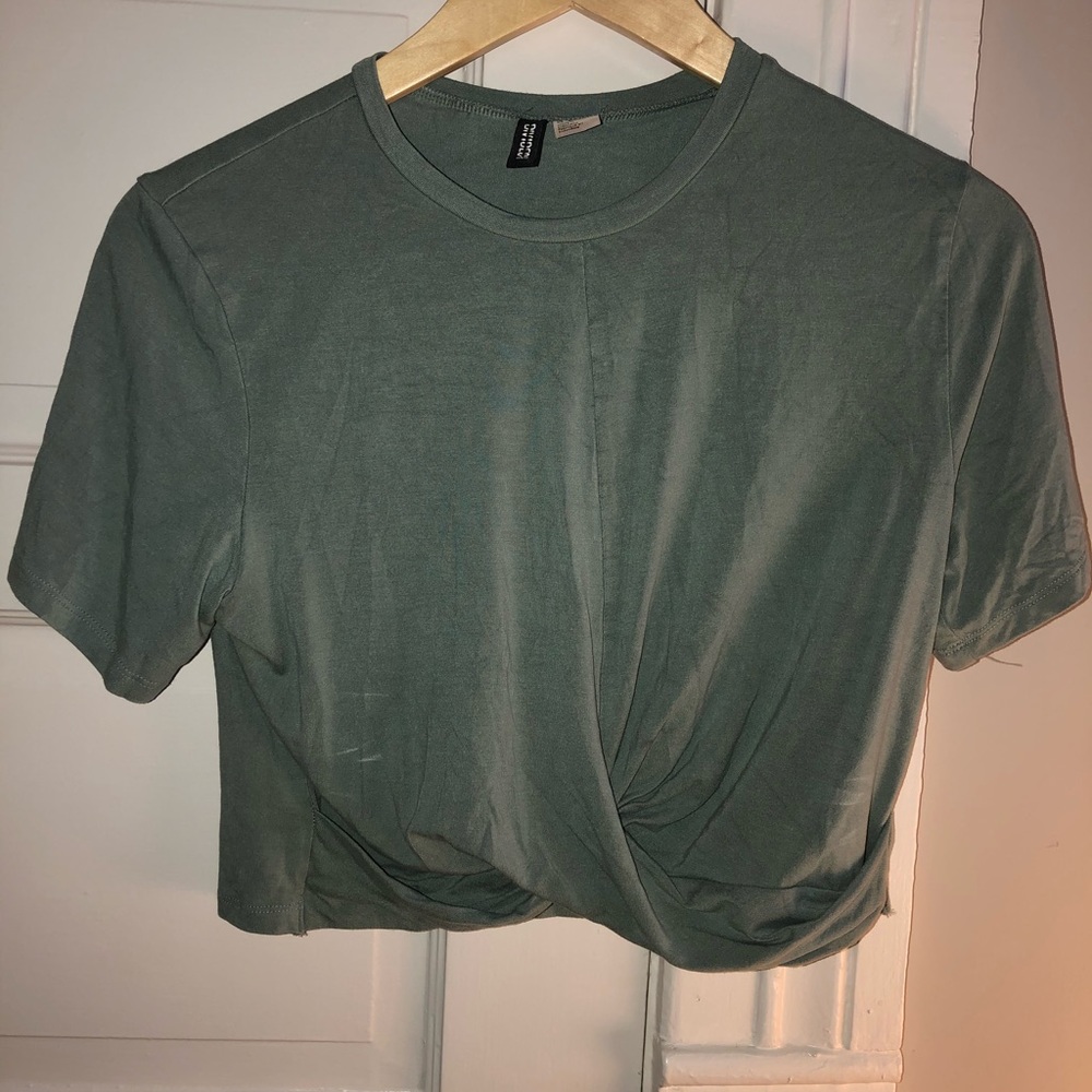 Cropped T shirt